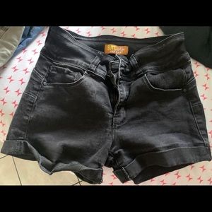 Women’s shorts